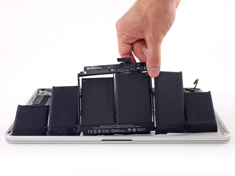 MacBook Battery Replacement Service